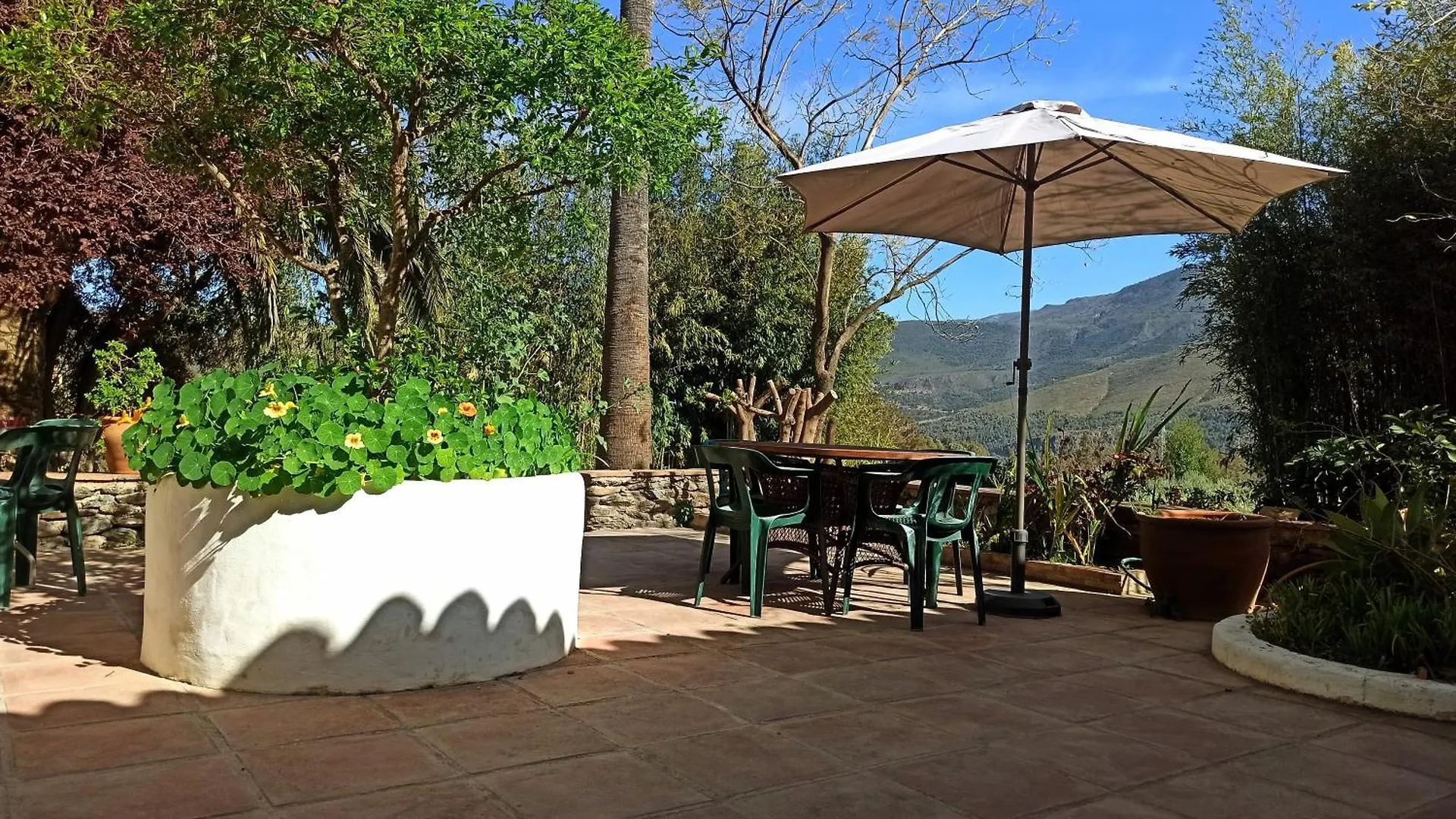 Oasis De Frescura En Verano Villa Granada Spain